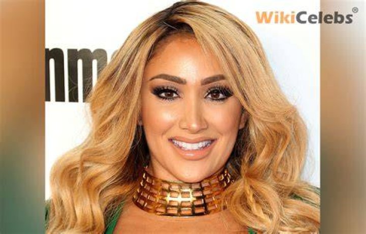 
A Look at Mally Mall’s Impressive Net Worth and Relationship With Nikki Mudarris 