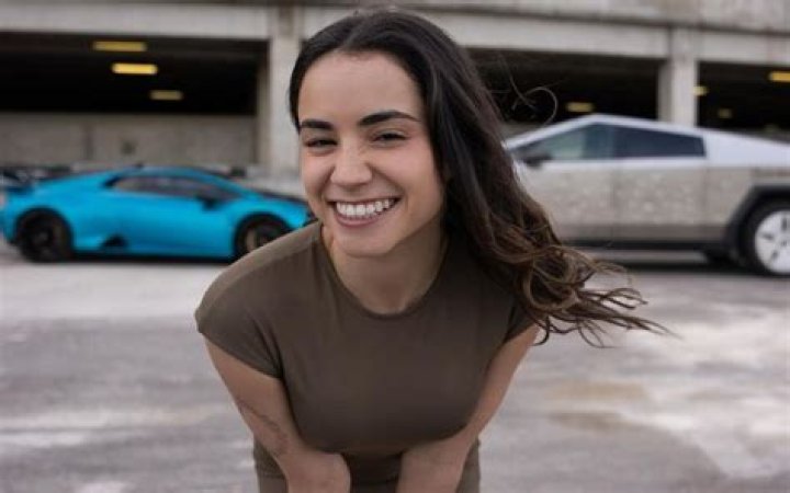 Amanda Grace Benitez Height, Weight, Net Worth, Age, Birthday, Wikipedia, Who, Instagram, Biography