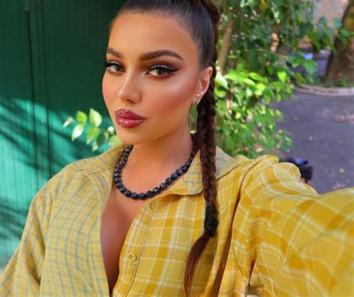
Baddie B Height, Weight, Net Worth, Age, Birthday, Wikipedia, Who, Nationality, Biography 