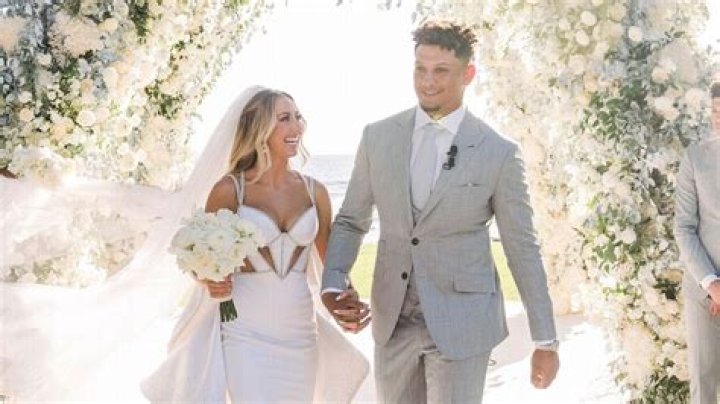 
Calvin De Haan And Girlfriend Brittany DaSilva Rang The Wedding Bells On August 2021 