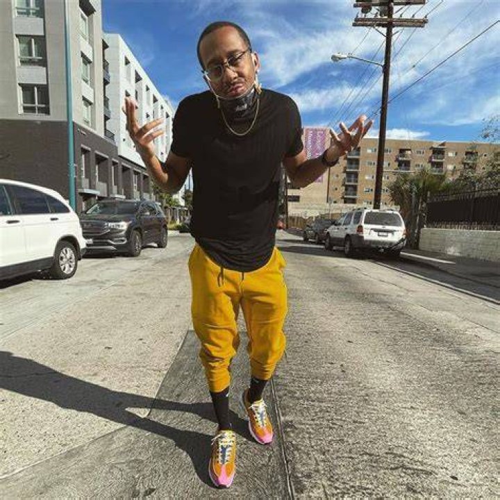 
Cornell Ross Height, Weight, Net Worth, Age, Birthday, Wikipedia, Who, Nationality, Biography 