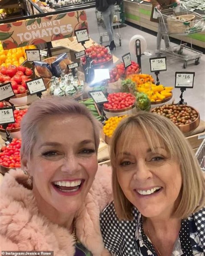 
Denise Drysdale and Husband Chris Milne Separated After 11 Years Together 