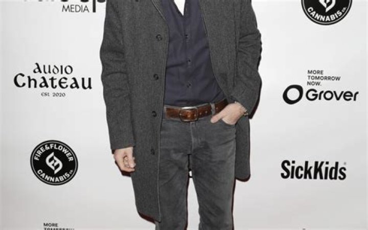 Garrett Hedlund Height, Weight, Net Worth, Age, Birthday, Wikipedia, Who, Nationality, Biography