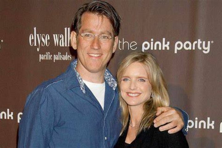 
Interesting Facts About Courtney Thorne Smith And All The Men She Dated 