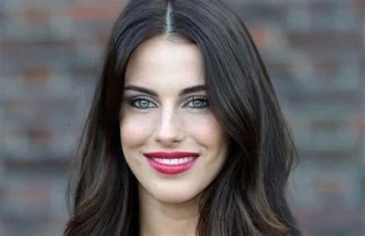 
Is Jessica Lowndes Married or in Any Relationship? 