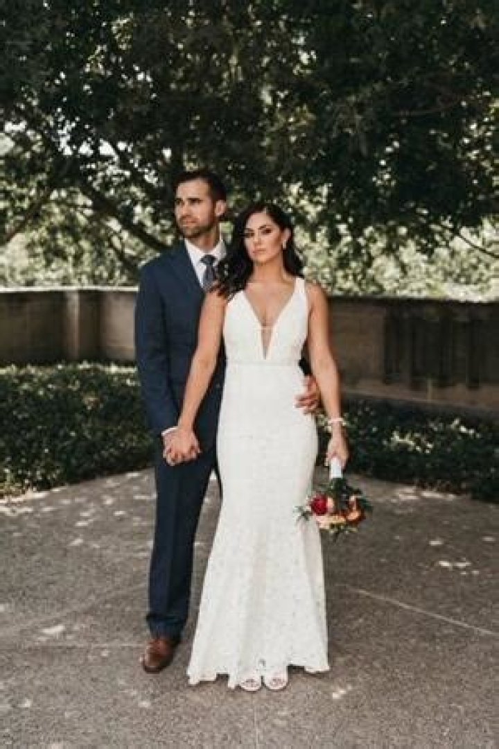 
Jacie Hoyt And Husband Daniel Heflin Love Story Began While Working In College Athletics 