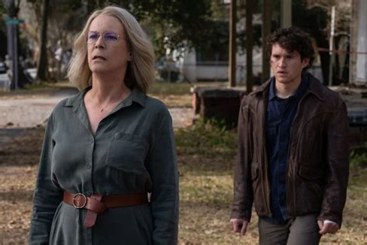 
Jamie Lee Curtis Challenges a ‘More Dangerous’ Michael Myers in Final Trailer for ‘Halloween Ends’ 