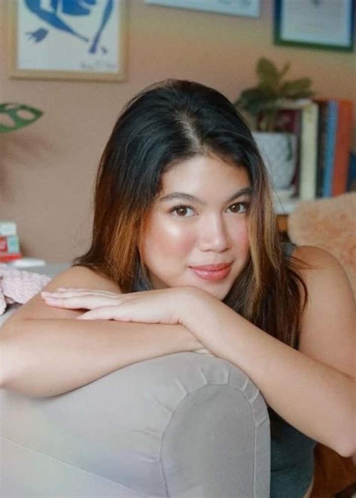 
Janina Vela Punzalan Height, Weight, Net Worth, Age, Birthday, Wikipedia, Who, Nationality, Biography 