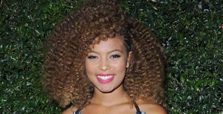 Jaz Sinclair Height, Weight, Net Worth, Age, Birthday, Wikipedia, Who, Nationality, Biography