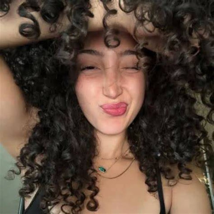 
Jezabelle Height, Weight, Net Worth, Age, Birthday, Wikipedia, Who, Nationality, Biography 