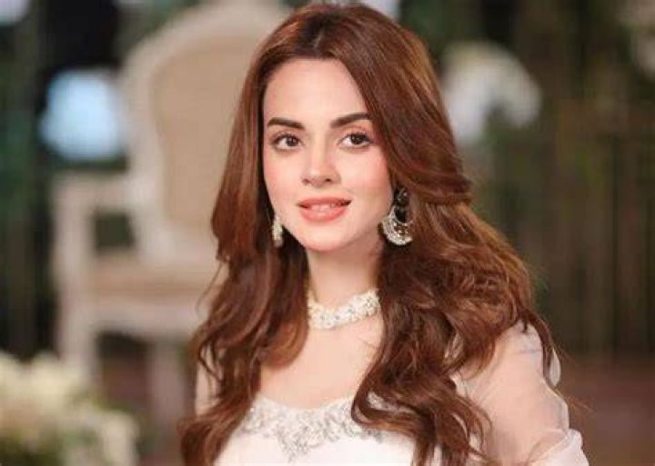 Komal Thakral Height, Weight, Net Worth, Age, Birthday, Wikipedia, Who, Instagram, Biography