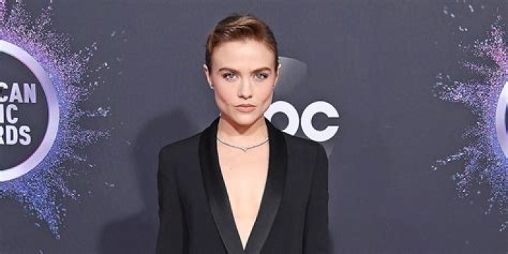 
Maddie Hasson’s Wiki: Husband, Measurements, Height, Age 