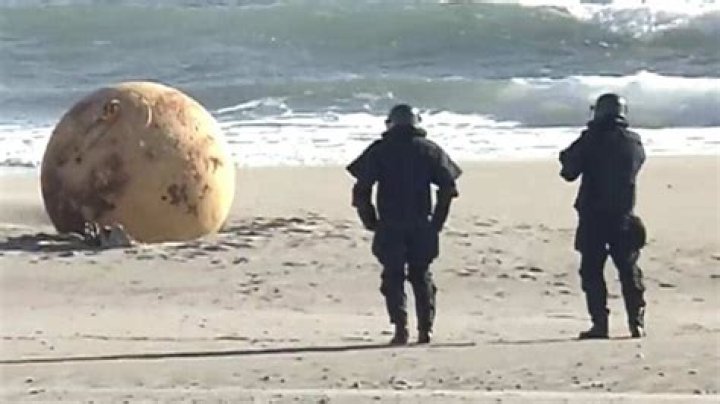 
Mysterious iron ball in Japan’s coastline sparks UFO, Dragon Ball conspiracies 