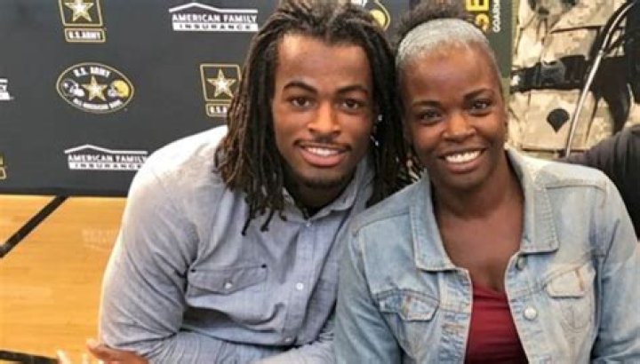 Najee Harris Grew Up With Father Curt And Mother Tianna Hicks In California