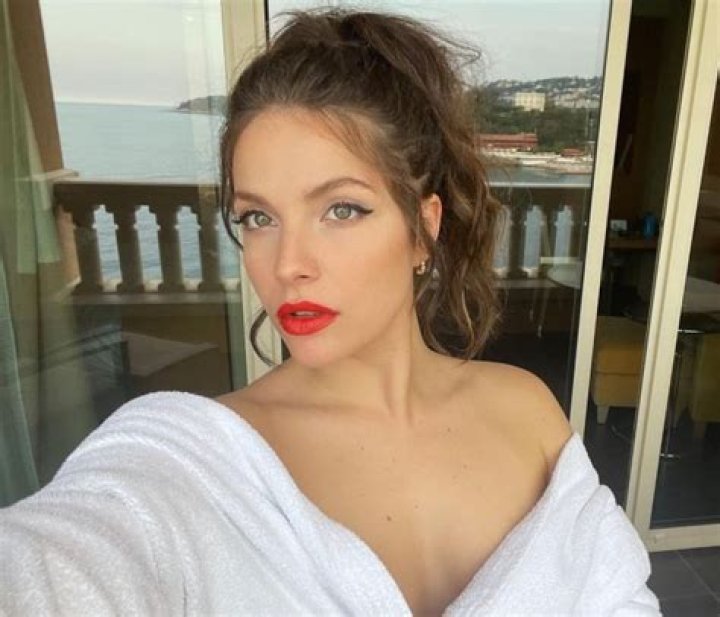 Paige Spara Height, Weight, Net Worth, Age, Birthday, Wikipedia, Who, Instagram, Biography