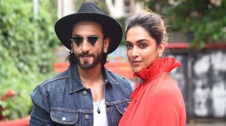 
Ranveer Singh confirms a project with Deepika Padukone 