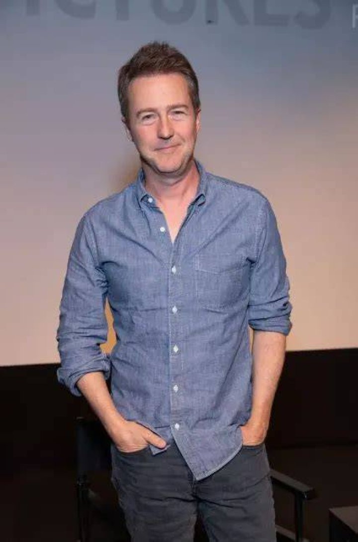Rob Norton Height, Weight, Net Worth, Age, Birthday, Wikipedia, Who, Instagram, Biography
