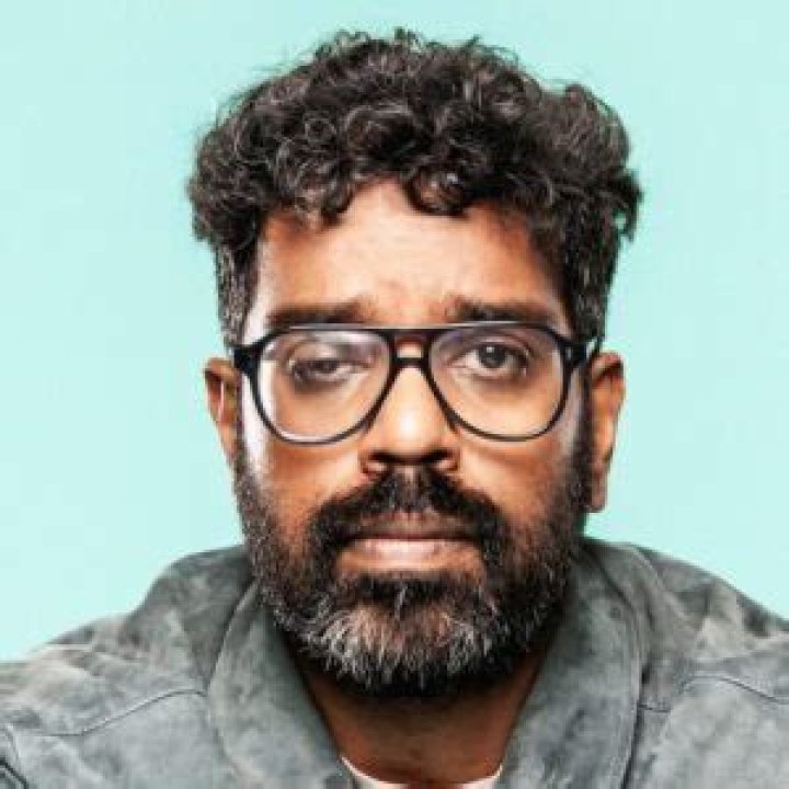 Romesh Ranganathan Height, Weight, Net Worth, Age, Birthday, Wikipedia, Who, Nationality, Biography