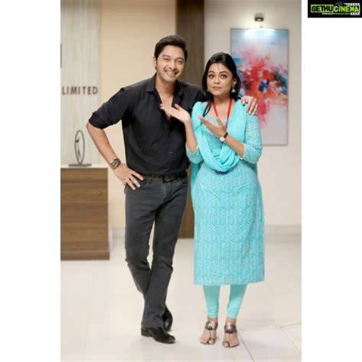 Shreyas Talpade Height, Weight, Net Worth, Age, Birthday, Wikipedia, Who, Instagram, Biography