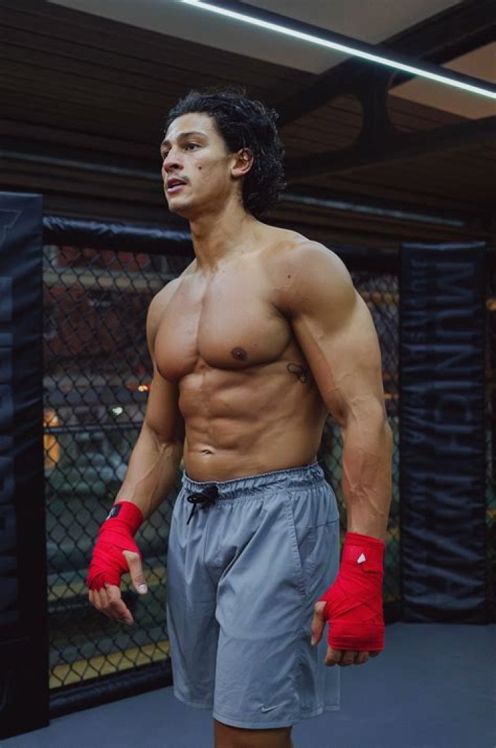 
Tarik Tissoudali Height, Weight, Net Worth, Age, Birthday, Wikipedia, Who, Instagram, Biography 