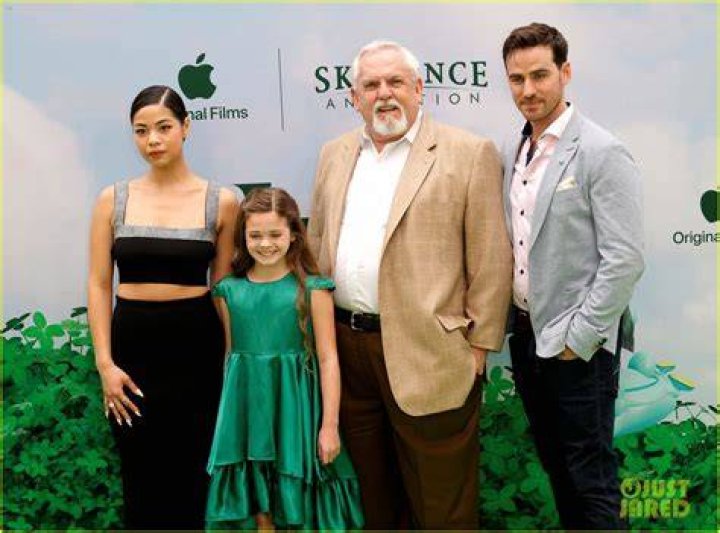 Where Are Eva Noblezada Parents From? Find Out About Her Ethnicity And Nationality