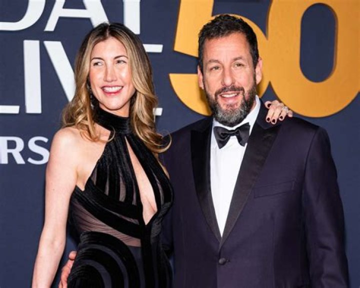 
Who Is Adam Ragusea’s Wife, Lauren Morrill? Explore His Married Life 