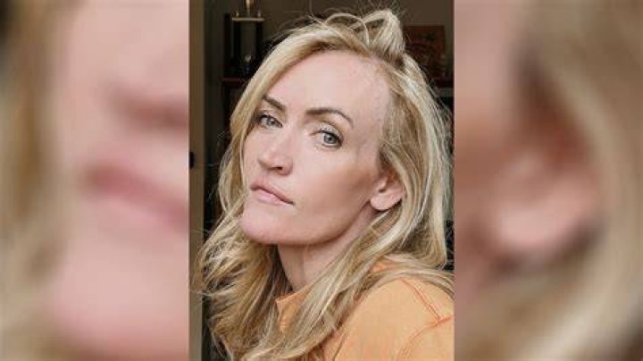 
Who was Heather Armstrong? Queen of Mommy Bloggers dies by suicide at 47 